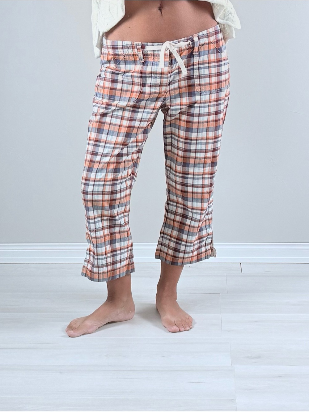 Y2K American Eagle low rise Plaid Capris